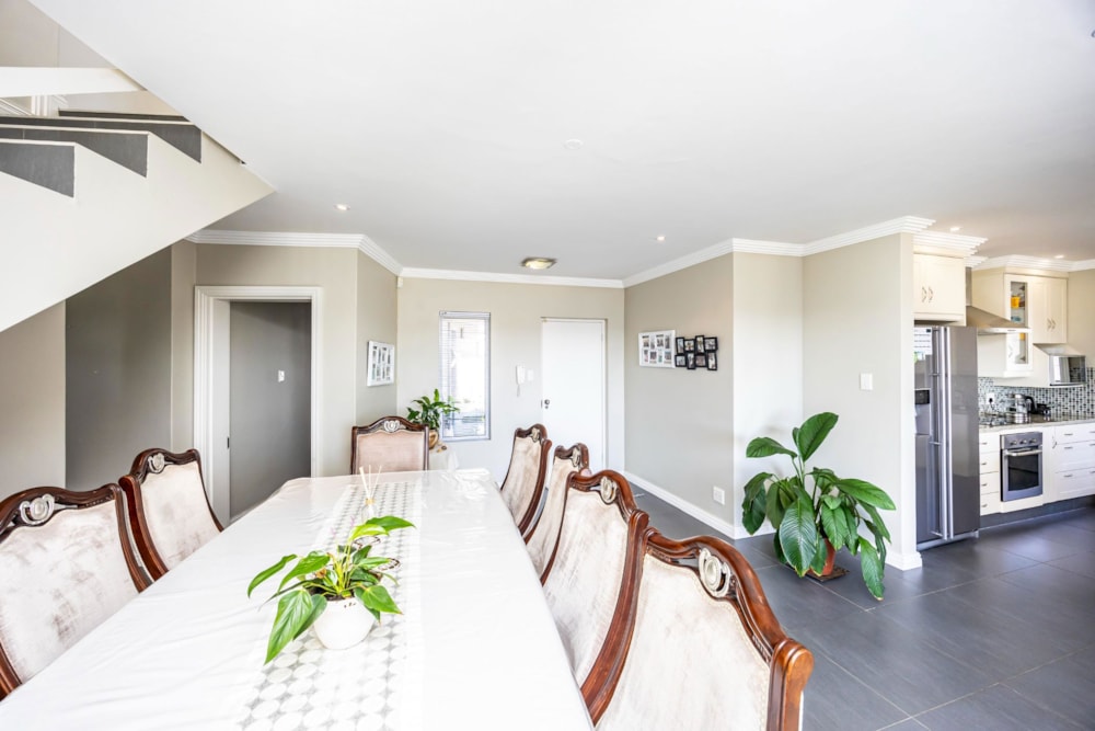 Townhouse for sale in Gonubie - 1EZ1735813