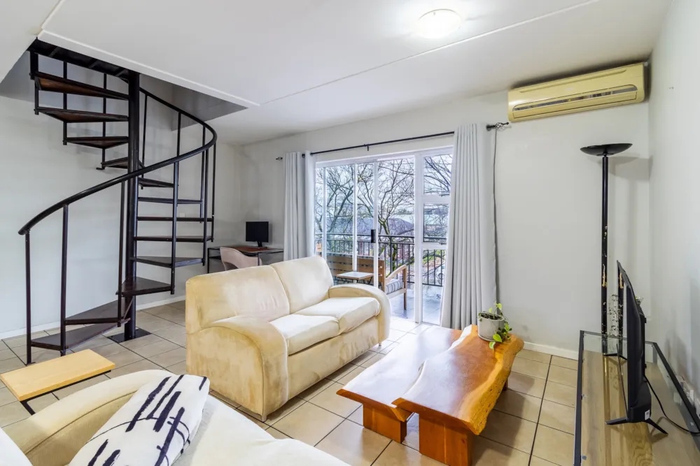 Apartment let in Paarl South - TKL1739460