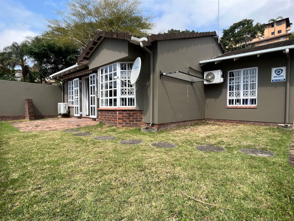 Townhouse for sale in Sherwood, Westville - 1WP1672963 Townhouse for sale in Sherwood, Westville - 1WP1672963