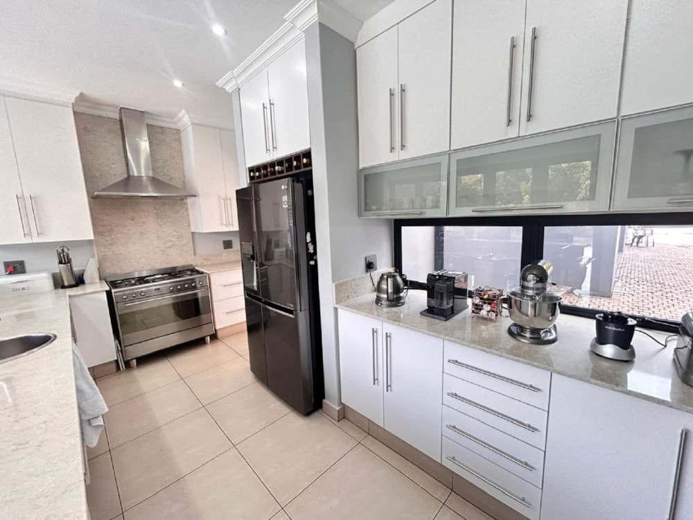 House to rent in Meer en See - 1RY1673057