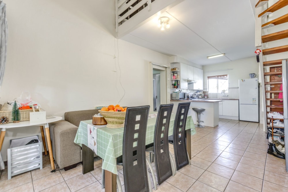 Apartment sold in Morningside, Sandton - HP1673173 Apartment sold in Morningside, Sandton - HP1673173