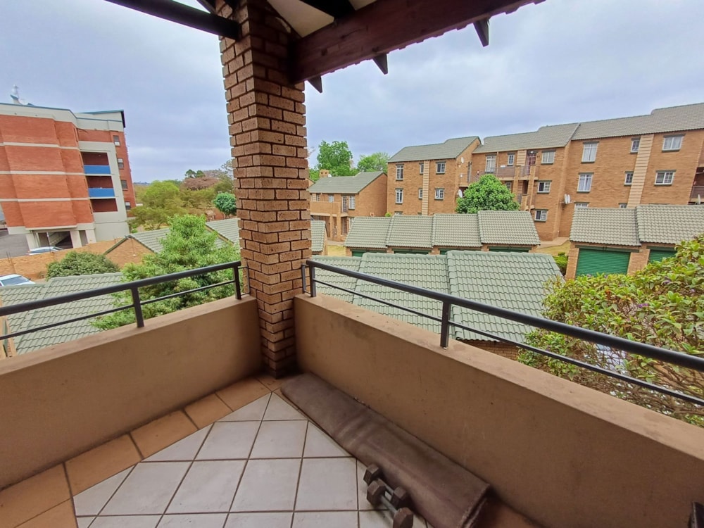 Townhouse sold in Die Hoewes - CN1673181 Townhouse sold in Die Hoewes - CN1673181