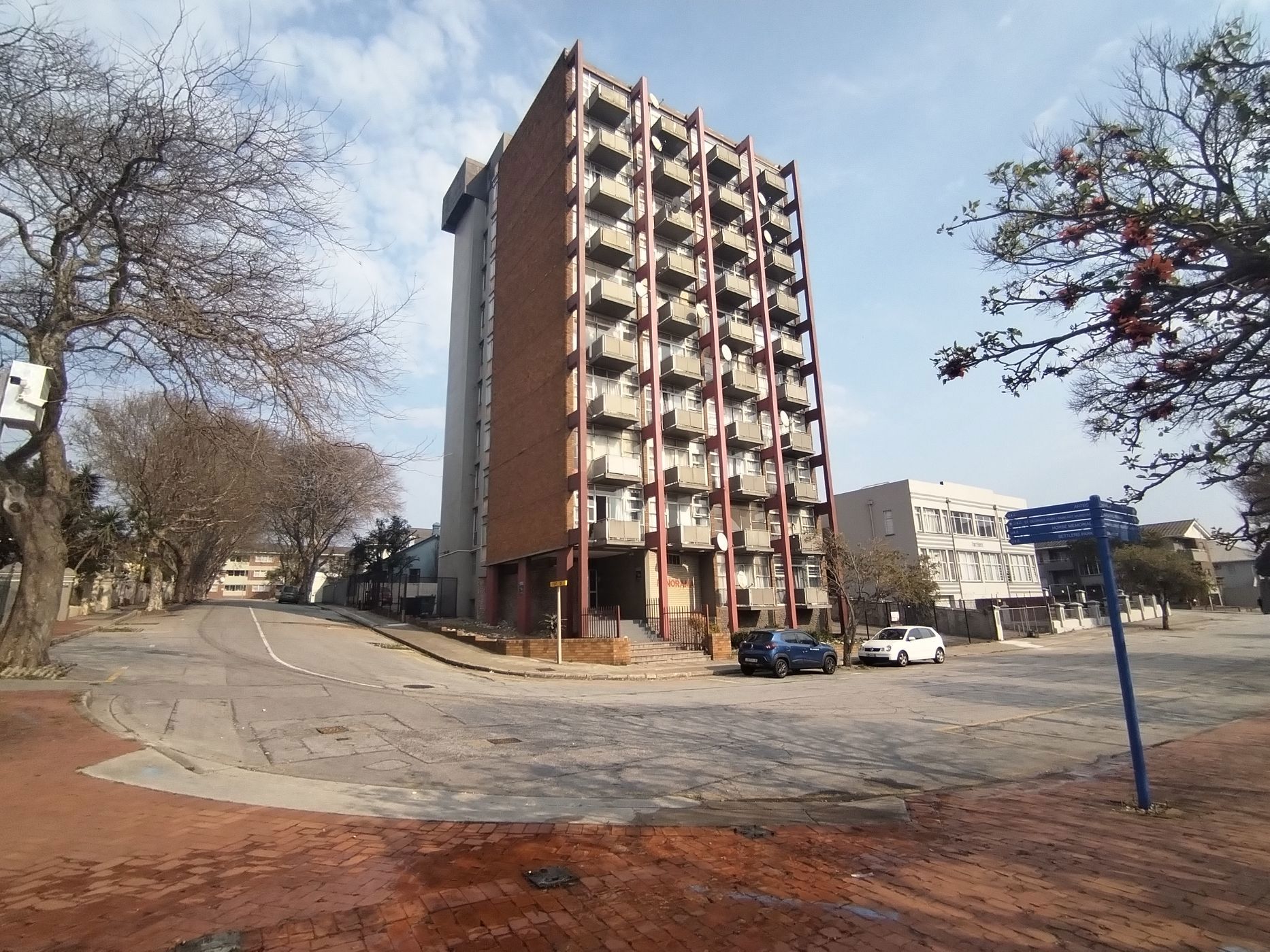 Bachelor apartment let in Central, Port Elizabeth, Gqeberha - 1PLZ1673261