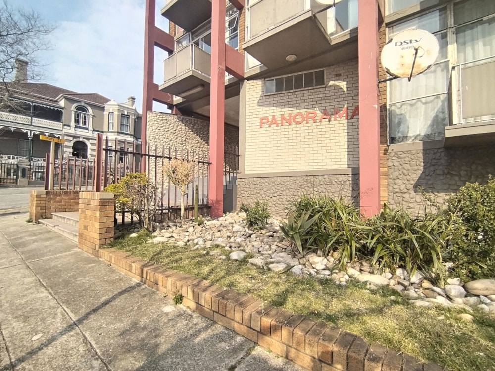 Bachelor apartment for sale in Central, Port Elizabeth, Gqeberha - 1PLZ1736579