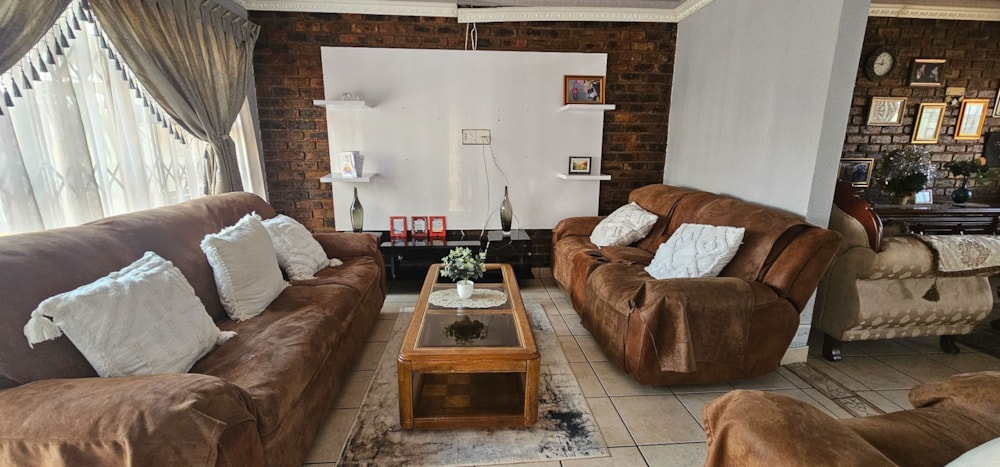 House for sale in Unitas Park - 1VT1673547