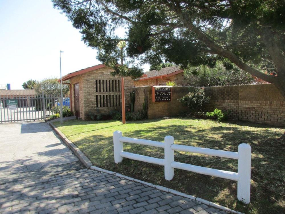 Townhouse sold in Lorraine - 1PLZ1677041 Townhouse sold in Lorraine - 1PLZ1677041