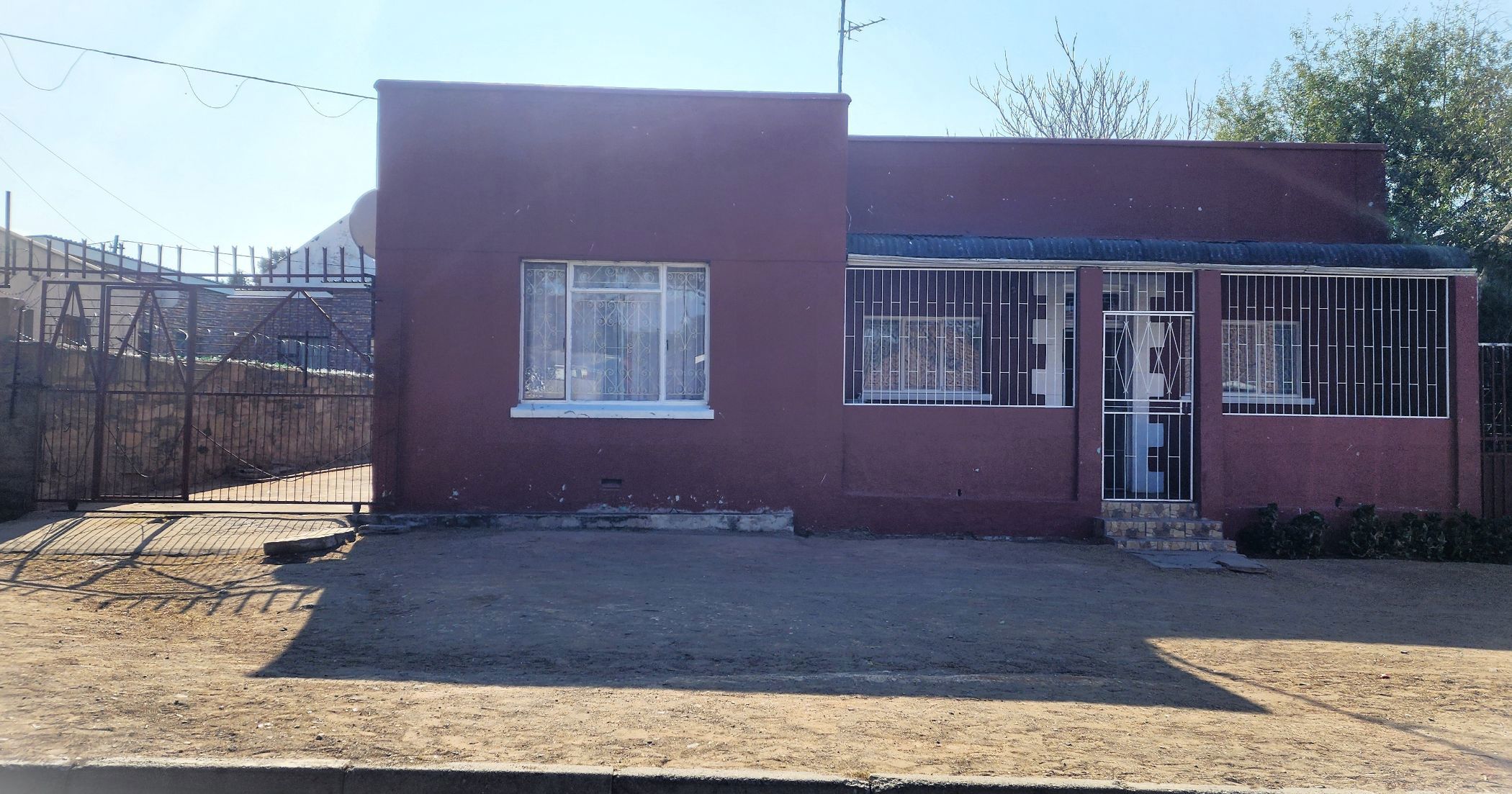 House sold in Cradock - 1KK1673325