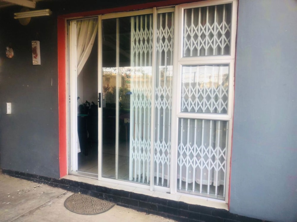 House for sale in Mthatha - 1MH1674899 House for sale in Mthatha - 1MH1674899