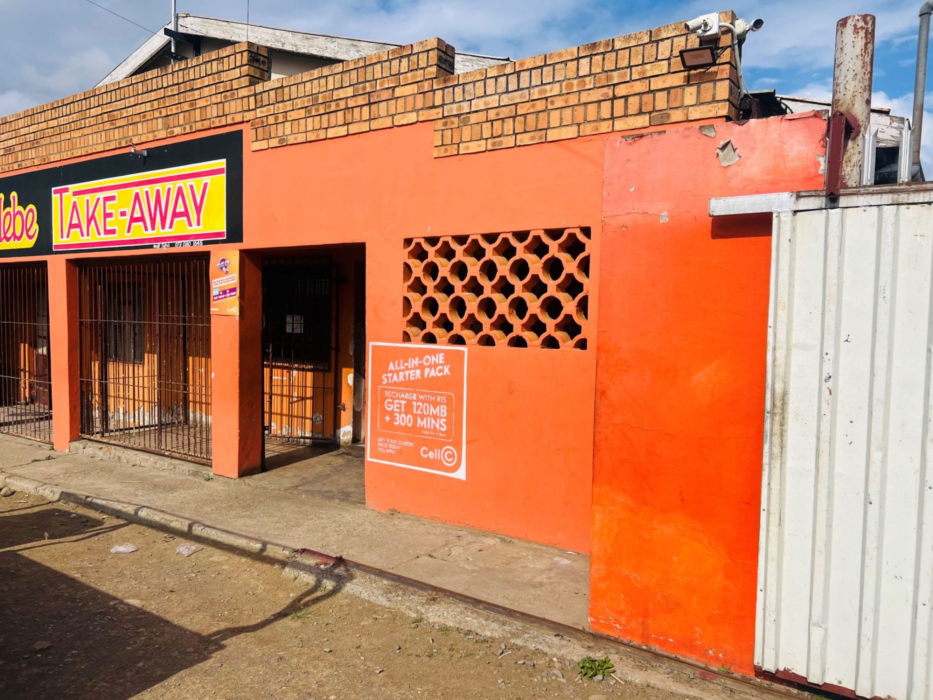 Commercial flats for sale in King Williams Town (Qonce) - 1MH1673395