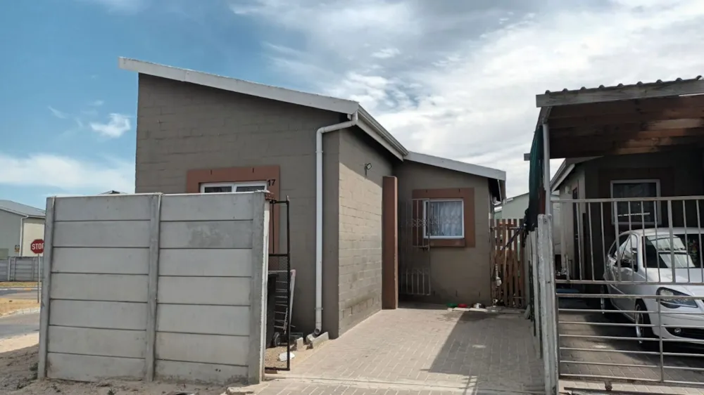House sold in Fountain Village - 1KV1675448
