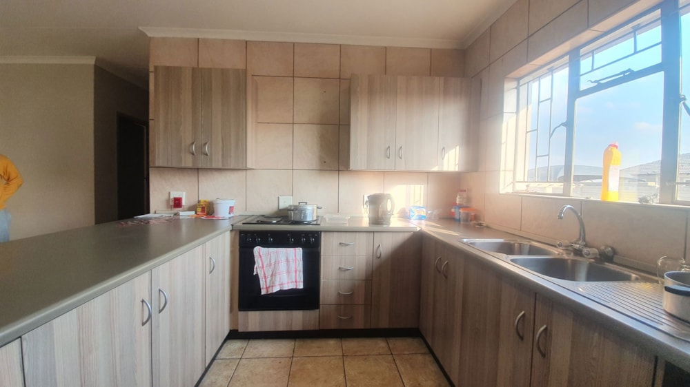 House for sale in Riversdale, Meyerton - 1VT1673436