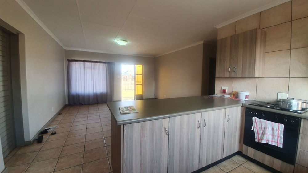 House for sale in Riversdale, Meyerton - 1VT1673436