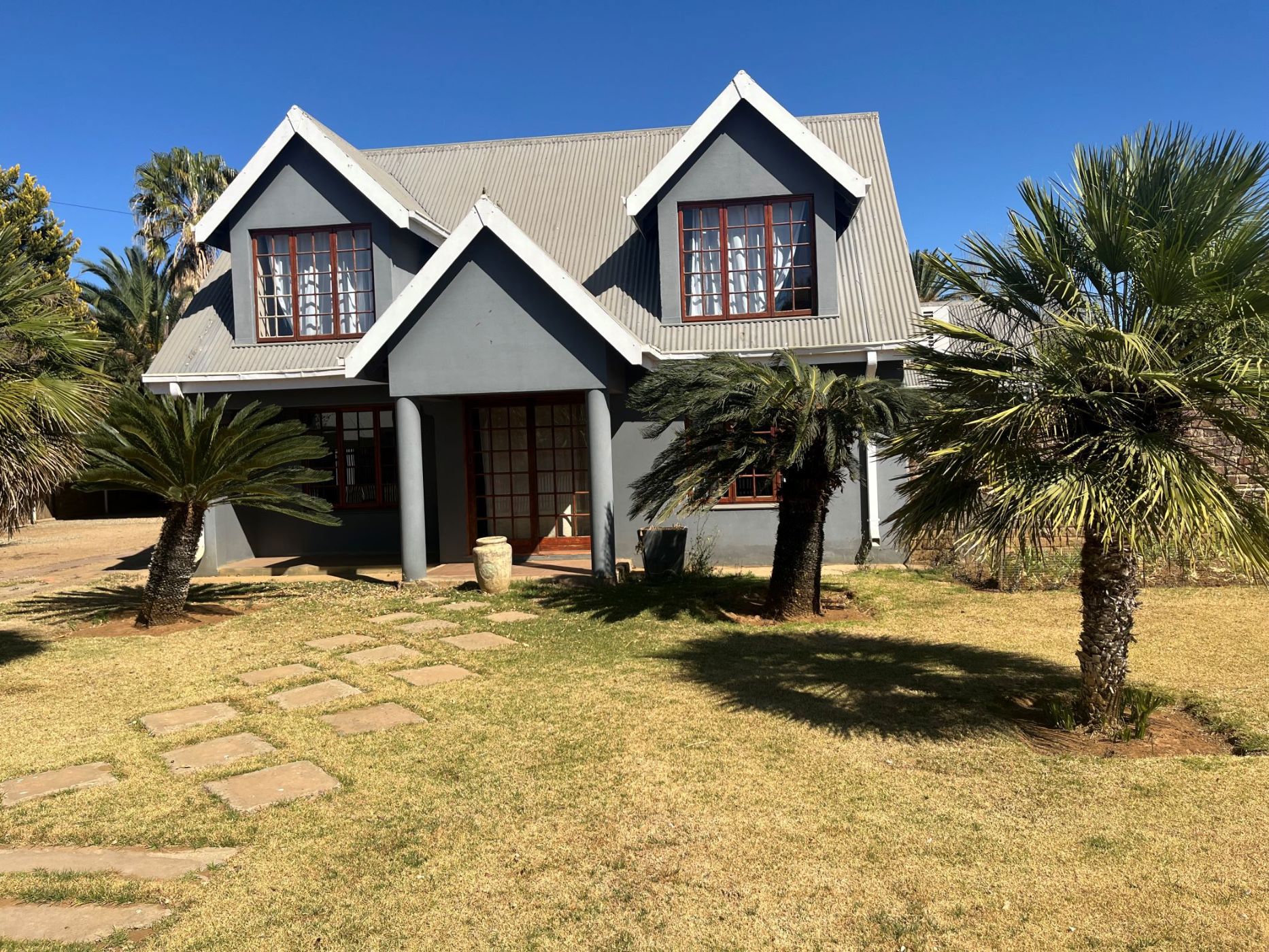 House for sale in Bloemhof, North West Province - 1KJ1673620