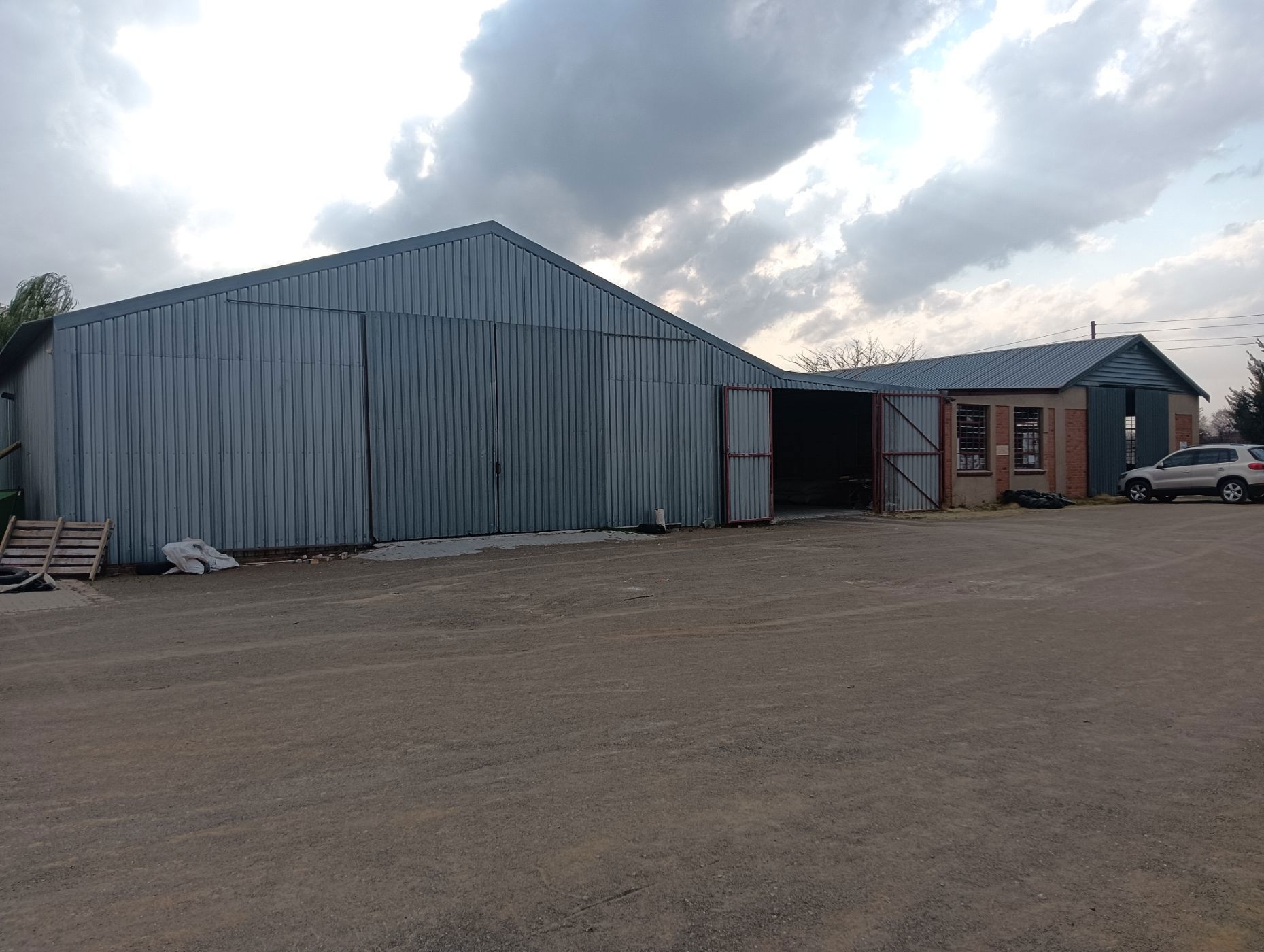 Commercial industrial property for sale in Brandfort - 1BX1674105
