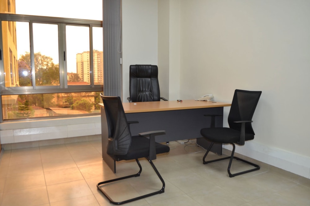 Commercial office for sale in Kilimani, Kenya - 3KE1673613 Commercial office for sale in Kilimani, Kenya - 3KE1673613