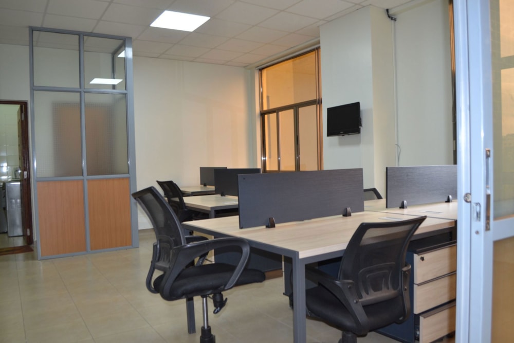 Commercial office for sale in Kilimani, Kenya - 3KE1673613 Commercial office for sale in Kilimani, Kenya - 3KE1673613