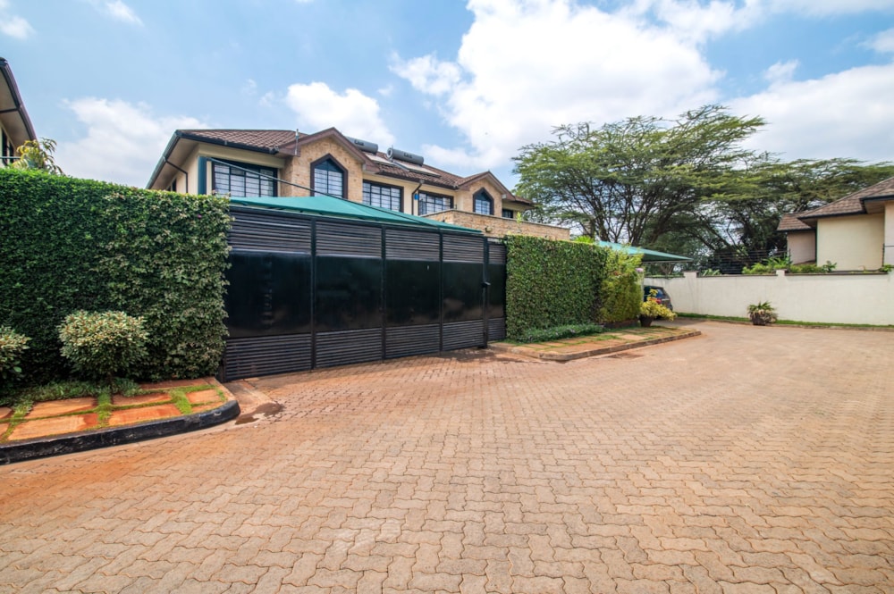 Townhouse sold in Kiambu Road, Kenya - 3KE1673917 Townhouse sold in Kiambu Road, Kenya - 3KE1673917