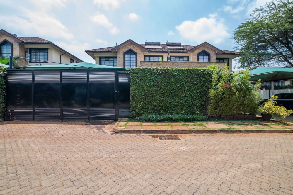 Townhouse sold in Kiambu Road, Kenya - 3KE1673917 Townhouse sold in Kiambu Road, Kenya - 3KE1673917