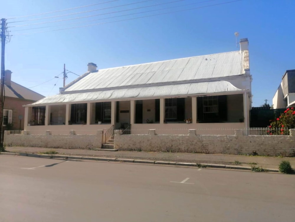 House sold in Oudtshoorn North - 1OU1673910 House sold in Oudtshoorn North - 1OU1673910