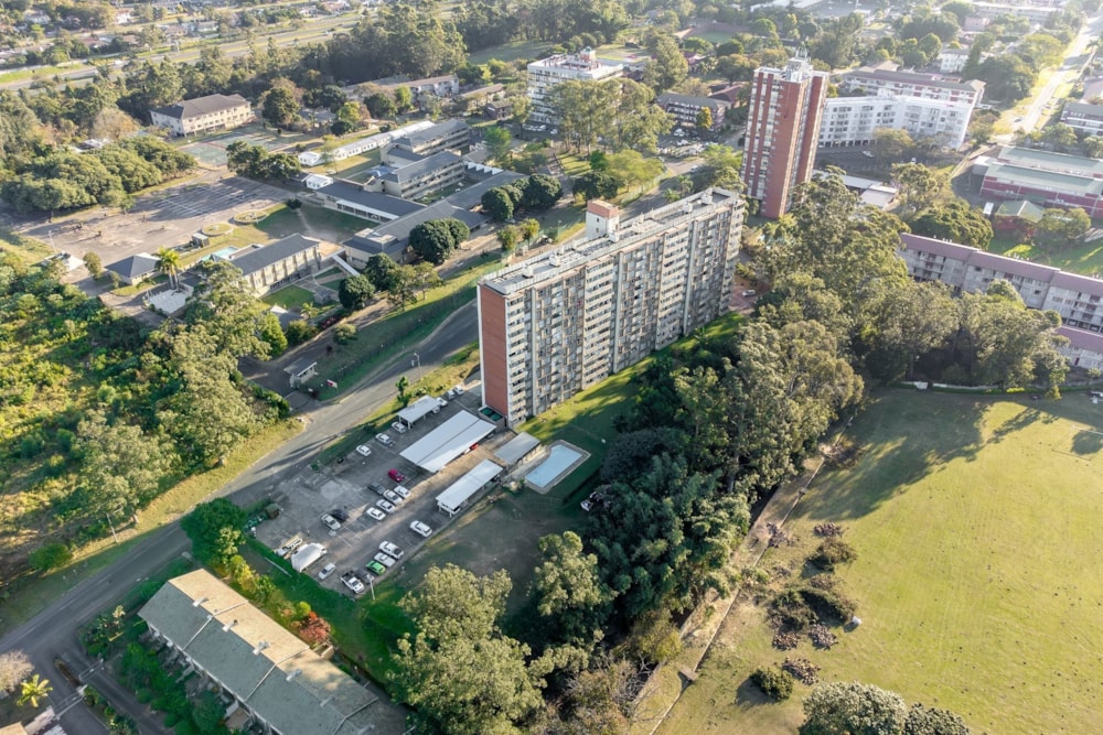 Apartment for sale in Pinetown - 1WP1674056 Apartment for sale in Pinetown - 1WP1674056