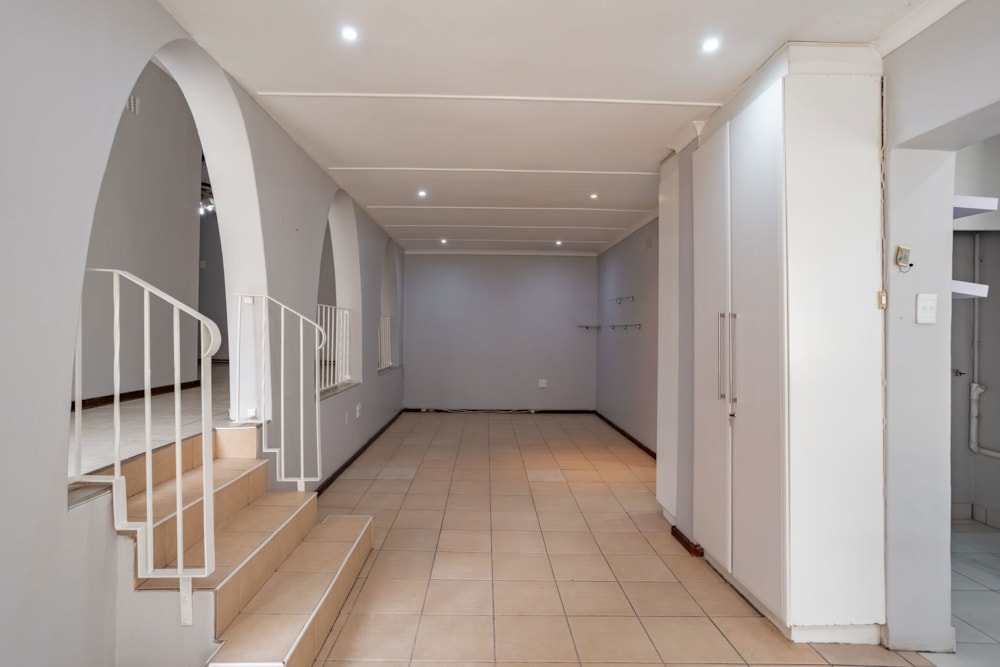 Apartment sold in Morningside, Durban - 1DA1674022 Apartment sold in Morningside, Durban - 1DA1674022