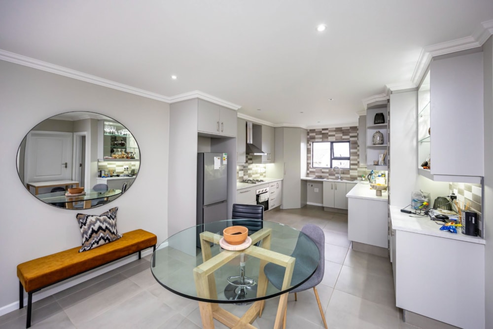 Townhouse for sale in Gonubie - 1EZ1673988