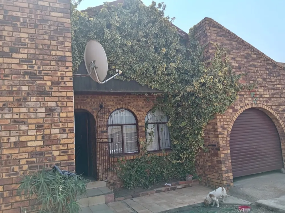 House for sale in Sebokeng - 1VT1674012 House for sale in Sebokeng - 1VT1674012