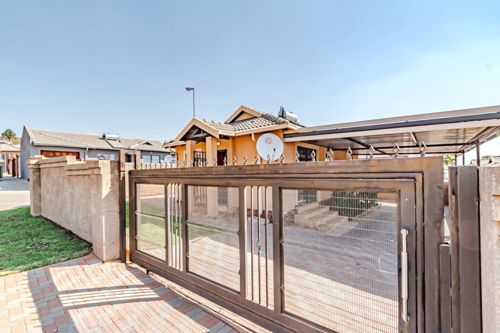 House for sale in Amandasig - PTM1674077 House for sale in Amandasig - PTM1674077