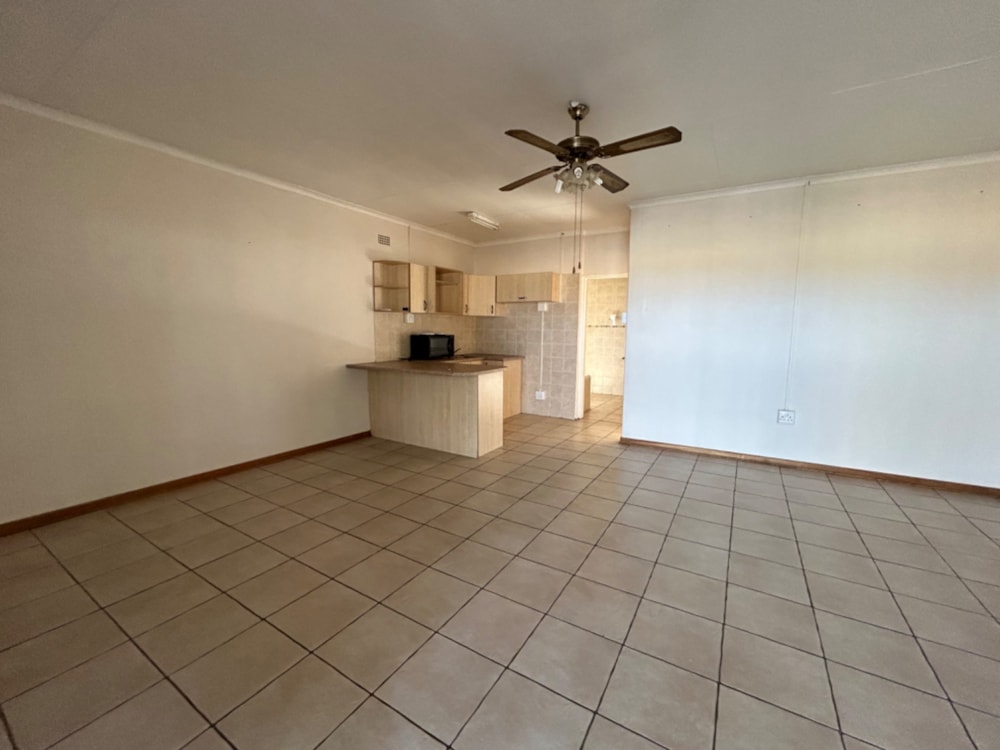 Apartment let in Hillcrest, Kimberley - 1KJ1698648 Apartment let in Hillcrest, Kimberley - 1KJ1698648