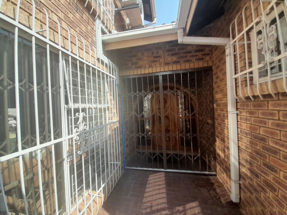 House for sale in Vanderbijlpark SE 3 - 1VT1674171