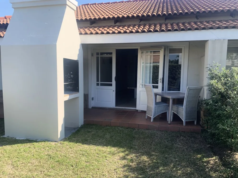 Townhouse let in Keurbooms - 1KG1696242 Townhouse let in Keurbooms - 1KG1696242
