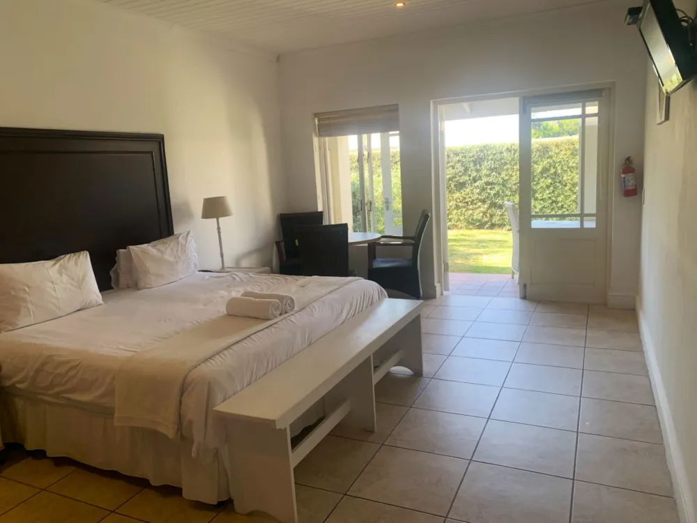 Townhouse let in Keurbooms - 1KG1696242 Townhouse let in Keurbooms - 1KG1696242