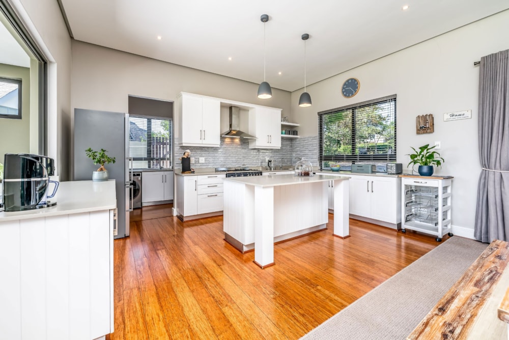 Golf estate house sold in Cotswold Downs Estate - 1KF1675330 Golf estate house sold in Cotswold Downs Estate - 1KF1675330