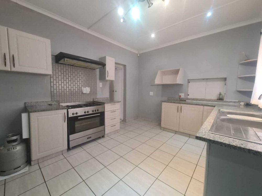 House for sale in Inyala Park - 1RY1674719