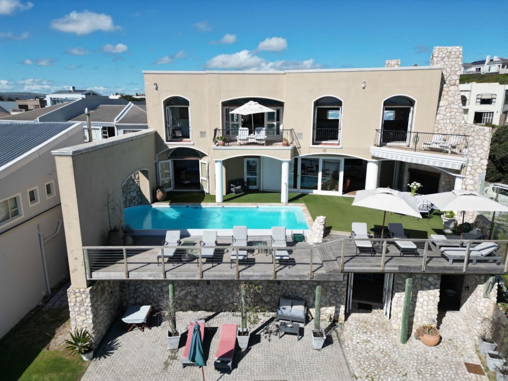 Guesthouse for sale in Yzerfontein - PGLAG1674871