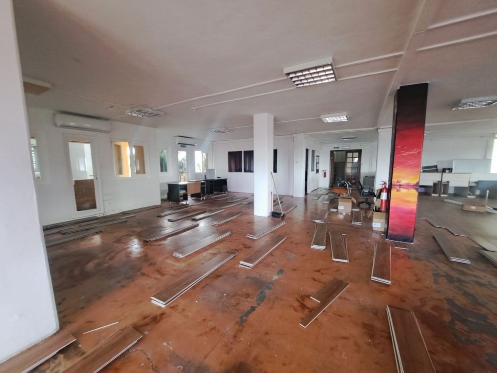 Commercial office to rent in Quatre Bornes, Mauritius - MUR1674904 Commercial office to rent in Quatre Bornes, Mauritius - MUR1674904