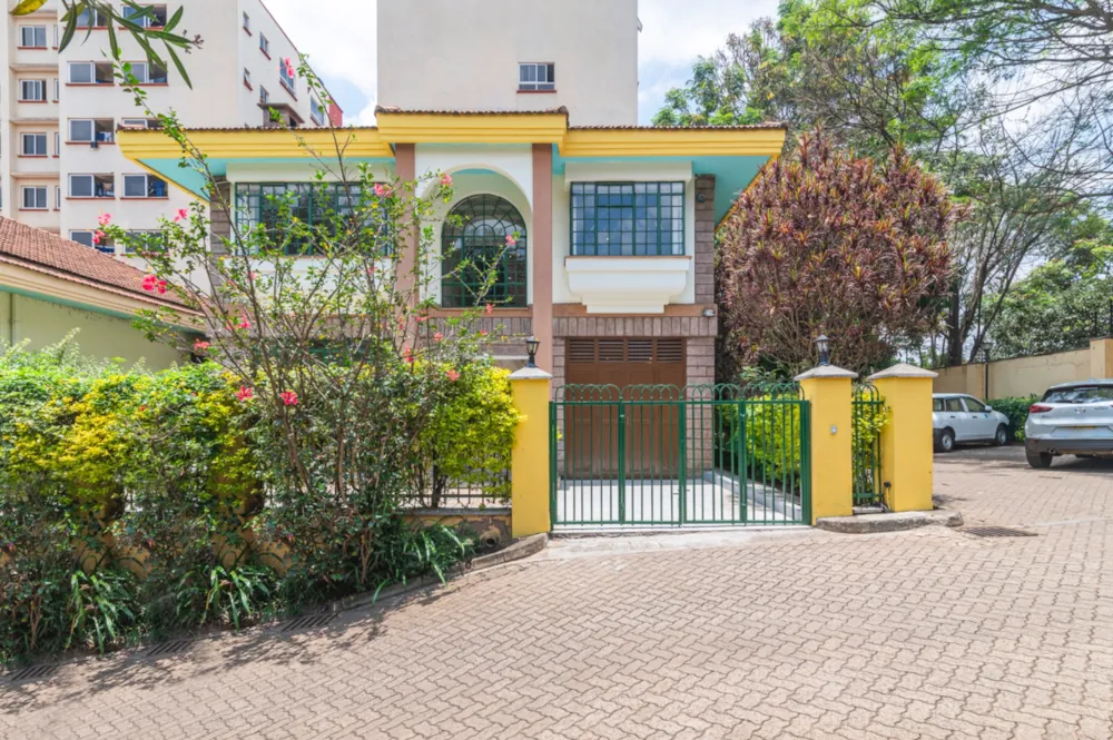 Townhouse sold in Brookside Drive , Kenya - 3KE1700112 Townhouse sold in Brookside Drive , Kenya - 3KE1700112