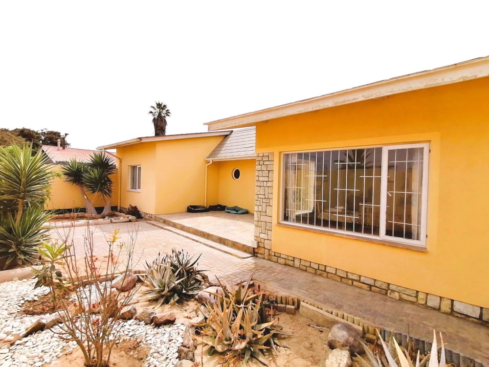 House sold in Kramersdorf, Namibia - 3NM1675183