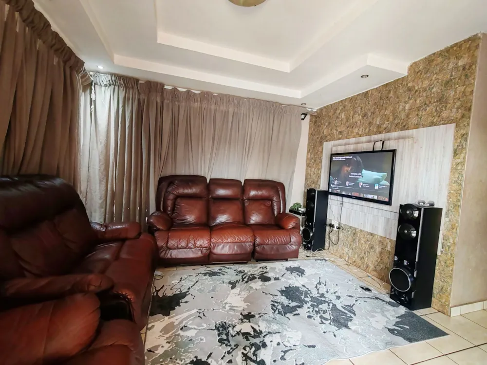 House for sale in Tzaneen, Limpopo Province - 1TA1675171