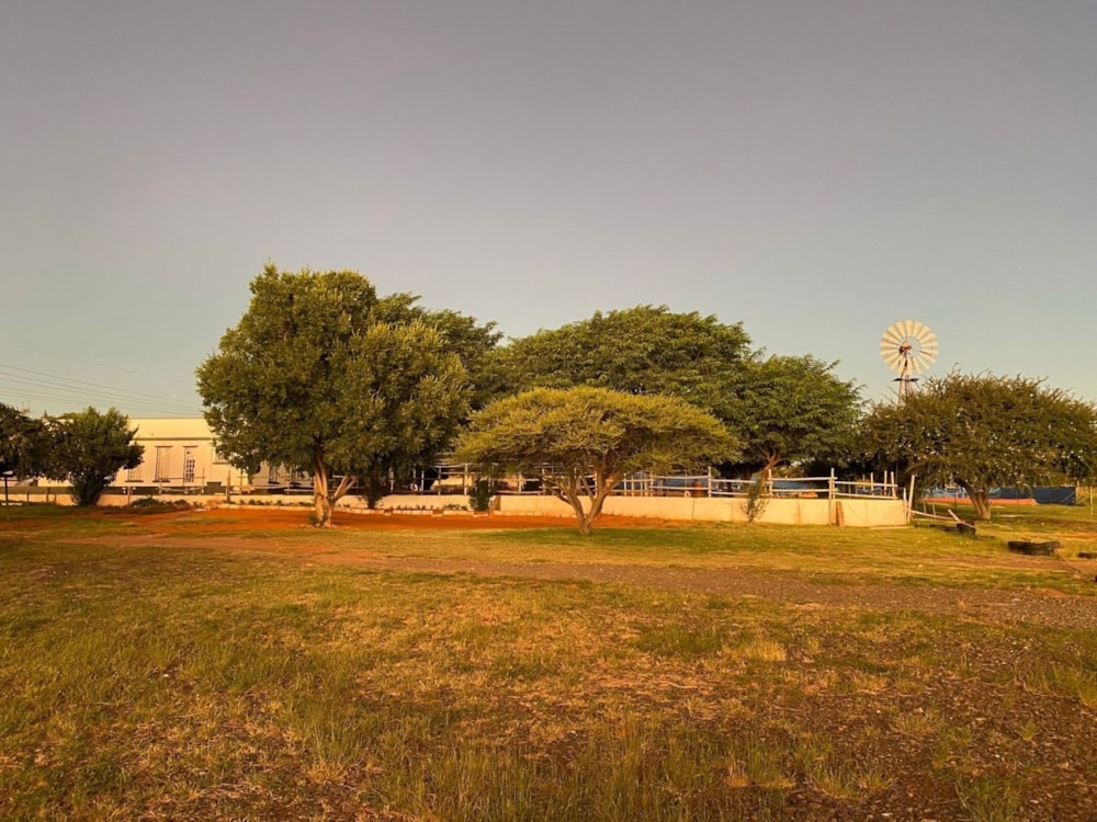 Smallholding for sale in Kimberley - 1KJ1675234