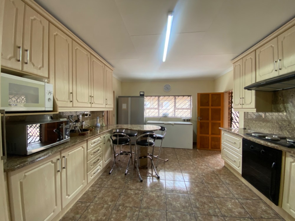 House let in Lennoxton - 1NW1676263 House let in Lennoxton - 1NW1676263