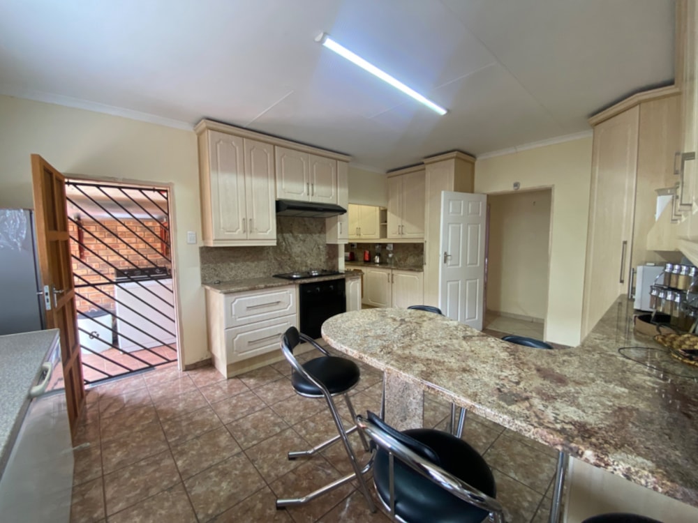 House let in Lennoxton - 1NW1676263 House let in Lennoxton - 1NW1676263