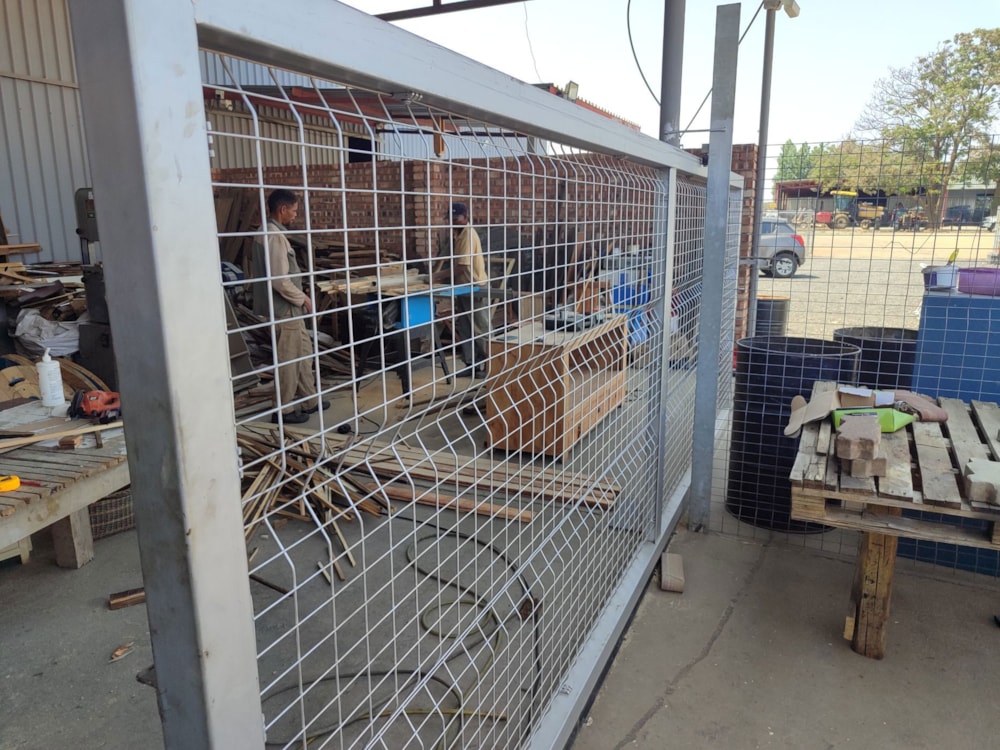 Commercial Building for sale in Hartswater, Northern Cape - 1RN1675303 Commercial Building for sale in Hartswater, Northern Cape - 1RN1675303