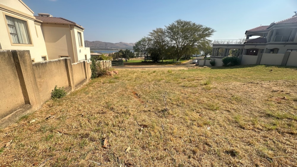 Vacant land for sale in Kosmos Ridge - 1HR1675355