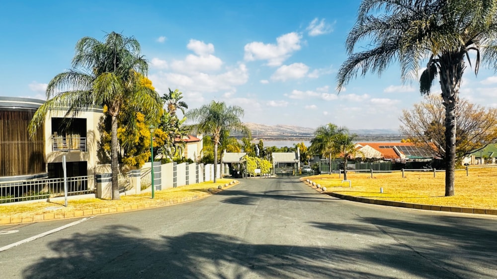 Vacant land for sale in Kosmos Ridge - 1HR1675359