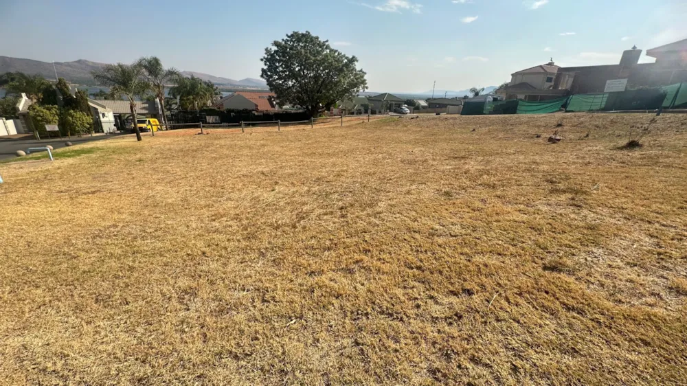 Vacant land for sale in Kosmos Ridge - 1HR1675359 Vacant land for sale in Kosmos Ridge - 1HR1675359