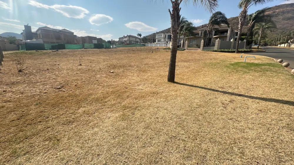 Vacant land for sale in Kosmos Ridge - 1HR1675359 Vacant land for sale in Kosmos Ridge - 1HR1675359