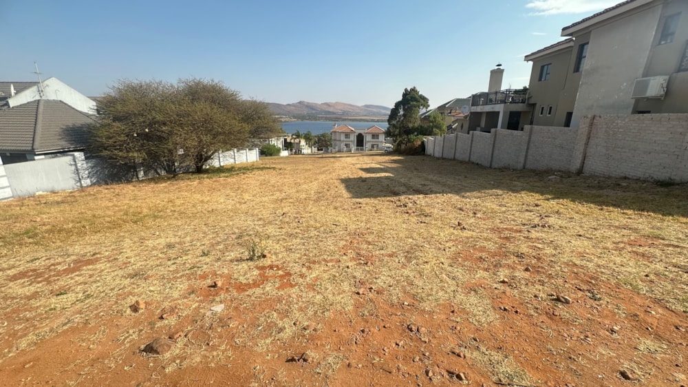 Vacant land for sale in Kosmos Ridge - 1HR1675360