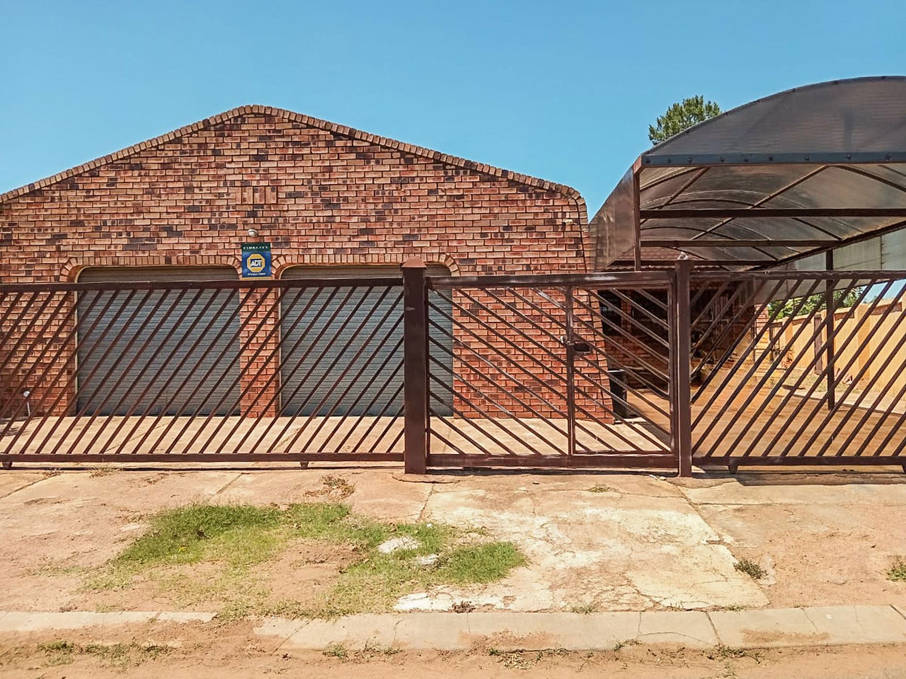 House for sale in Brits - 1HR1675366