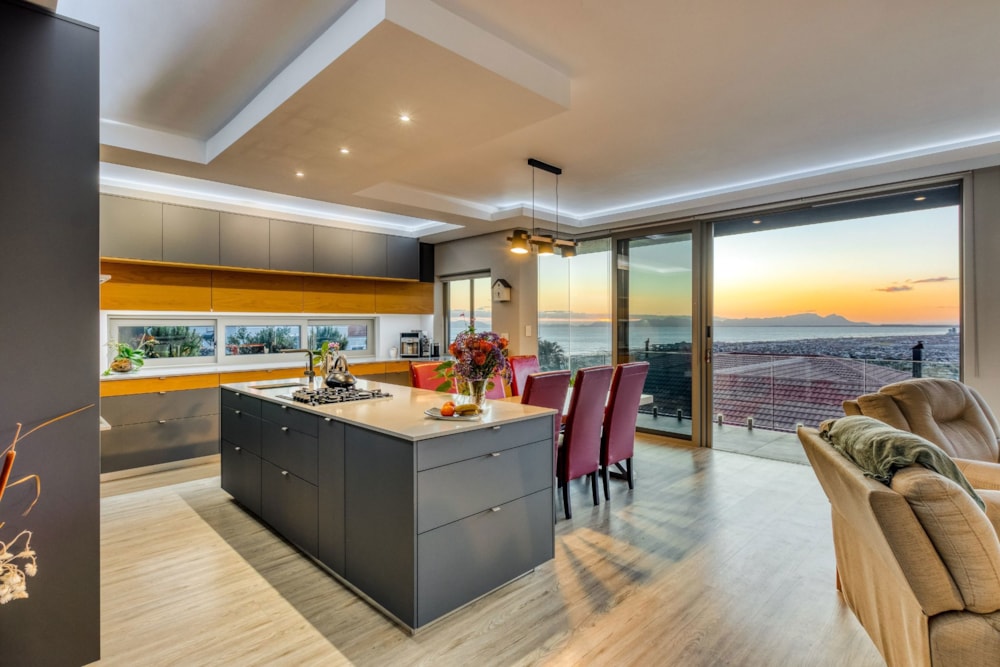 House sold in Gordons Bay - SW1671787 House sold in Gordons Bay - SW1671787